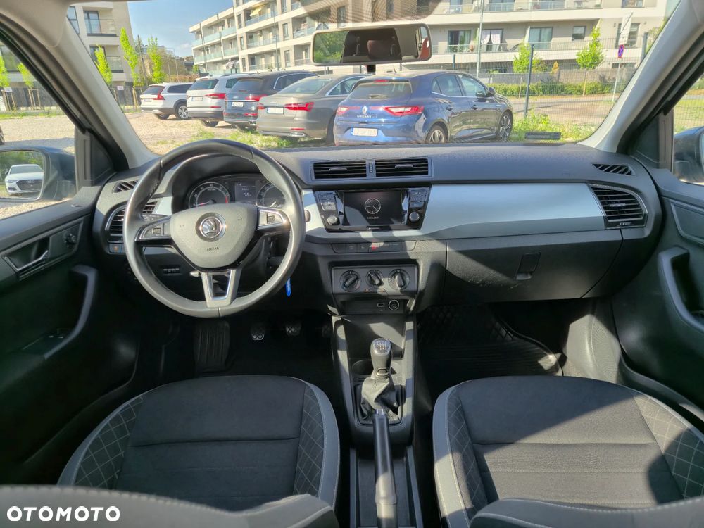 Skoda Fabia 1.0 TSI Monte Carlo - 11