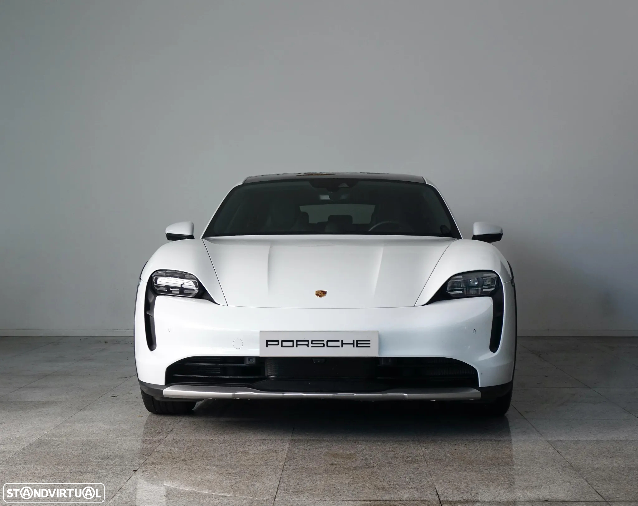 Porsche Taycan Cross Turismo 4 - 3
