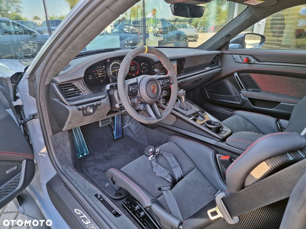 Porsche 911 - 13