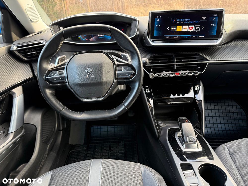 Peugeot 2008 1.5 BlueHDi Allure Pack S&S EAT8 - 19