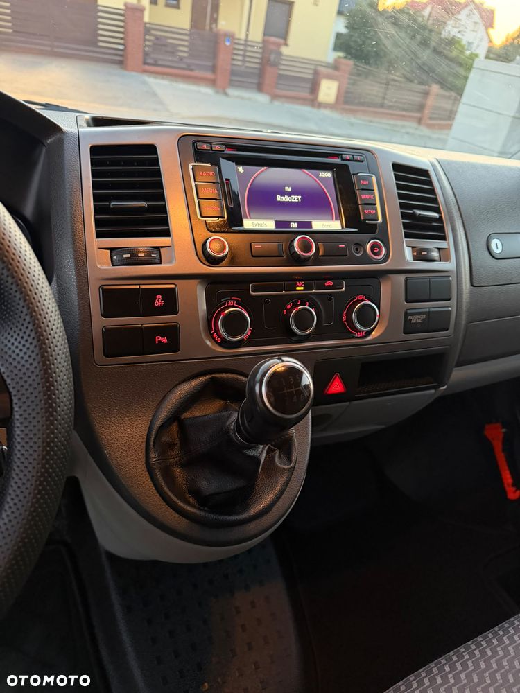 Volkswagen TRANSPORTER T5 L2H1 LIFT Długi Klima Elektryka Navi Tempomat Furgon 3os. 2xPdc Hak - 16