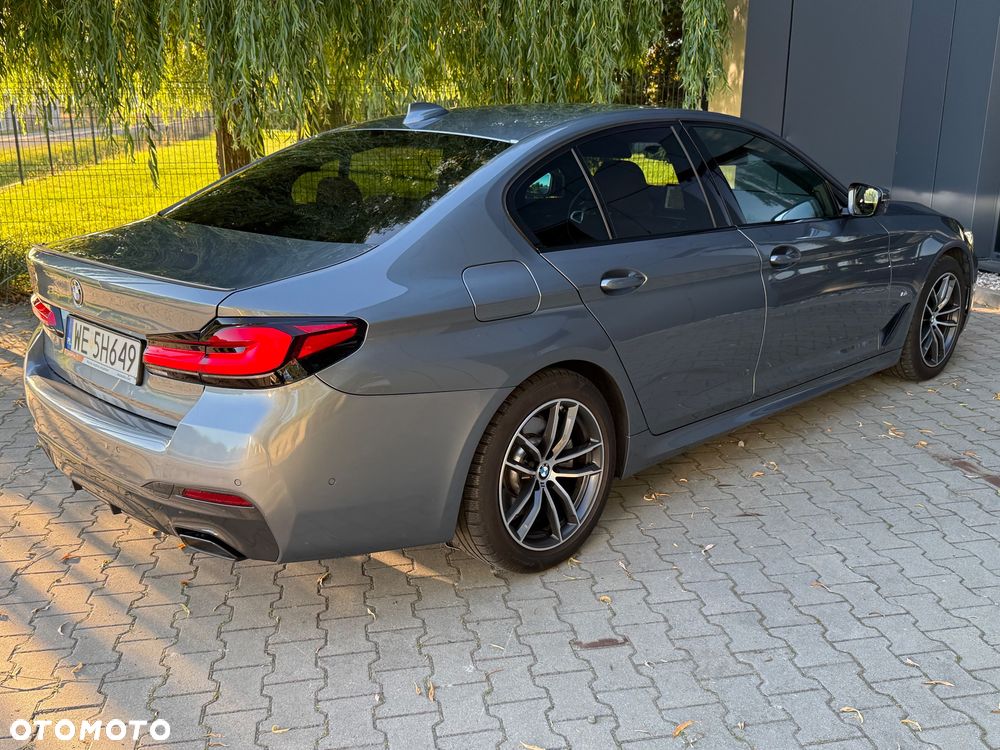BMW Seria 5 530i xDrive mHEV M Sport sport - 32