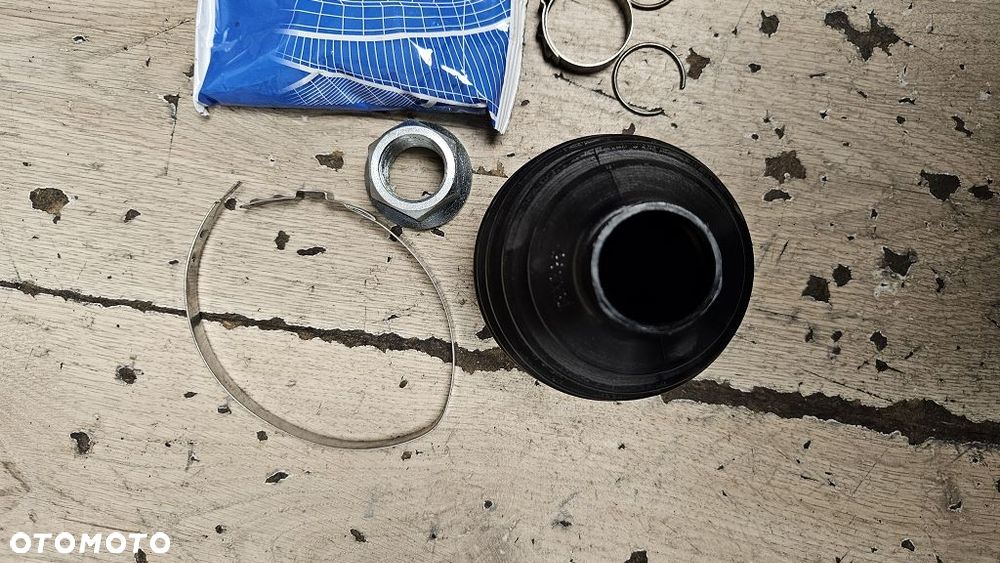 Osłona przegubu Nissan Navara NP300 D40  SKF VKJP 1370 - 5