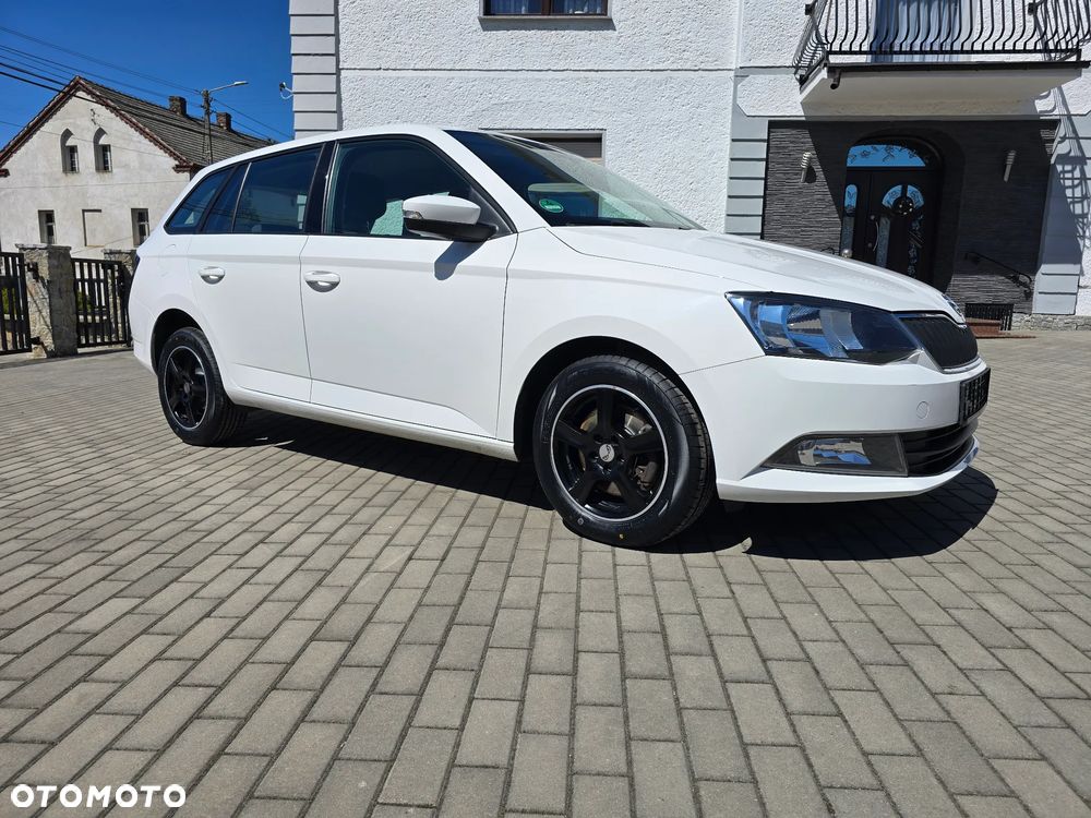 Skoda Fabia 1.0 TSI DSG Ambition - 11