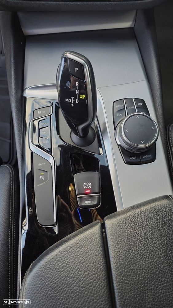 BMW 530 e iPerformance Line Sport - 17