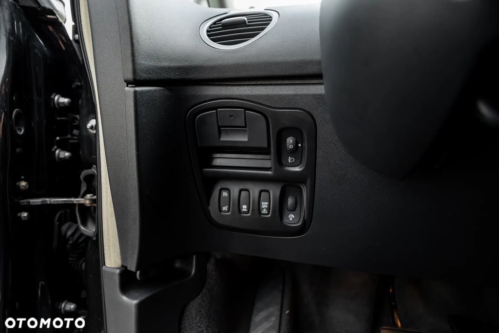 Renault Espace 2.0 Dynamique - 29