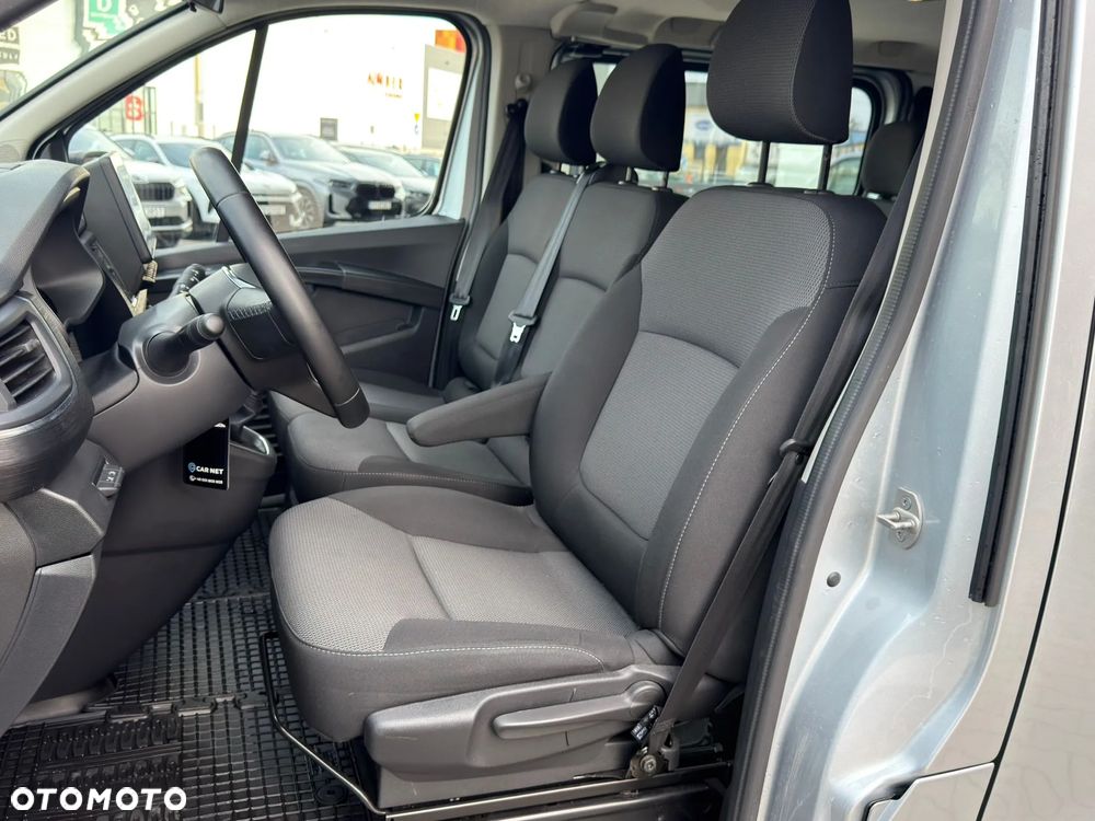 Renault Trafic - 13