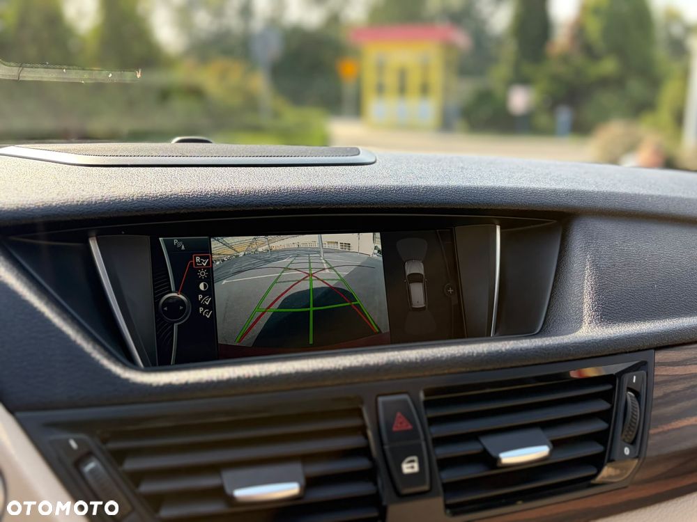 BMW X1 - 18