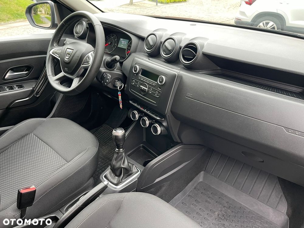 Dacia Duster 1.6 SCe Access S&S - 12