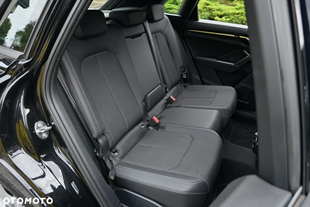 Audi Q3 35 TDI S tronic S line - 31