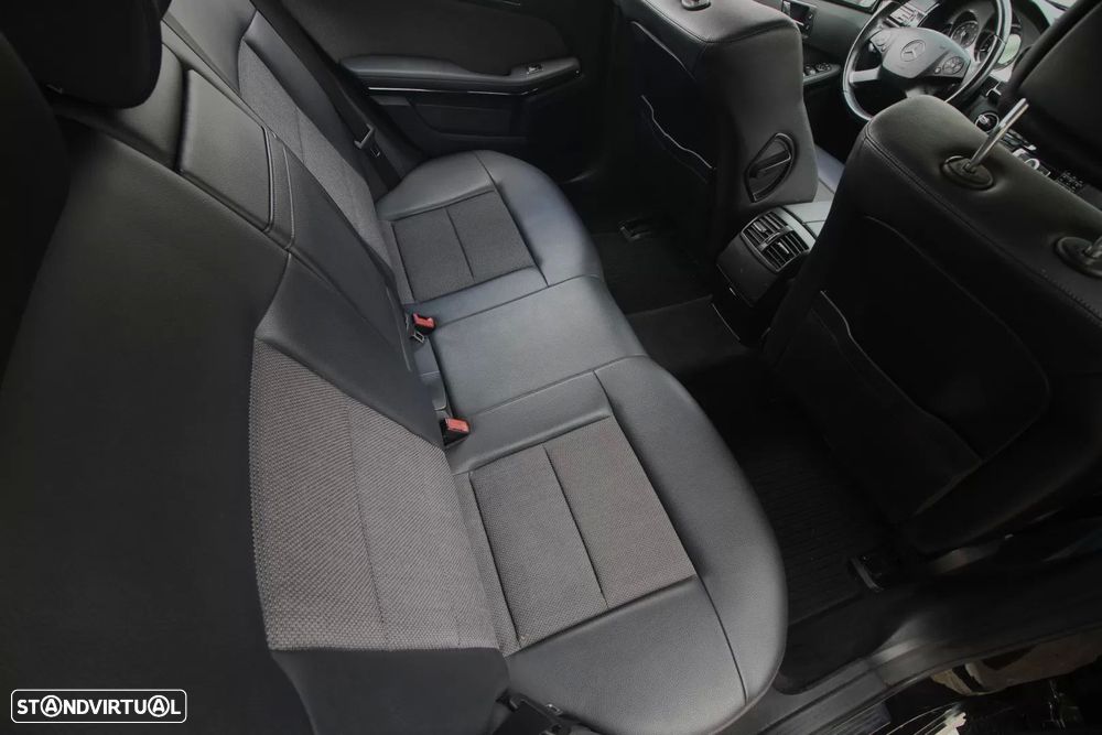 Mercedes-Benz E 250 BlueTEC Avantgarde - 44