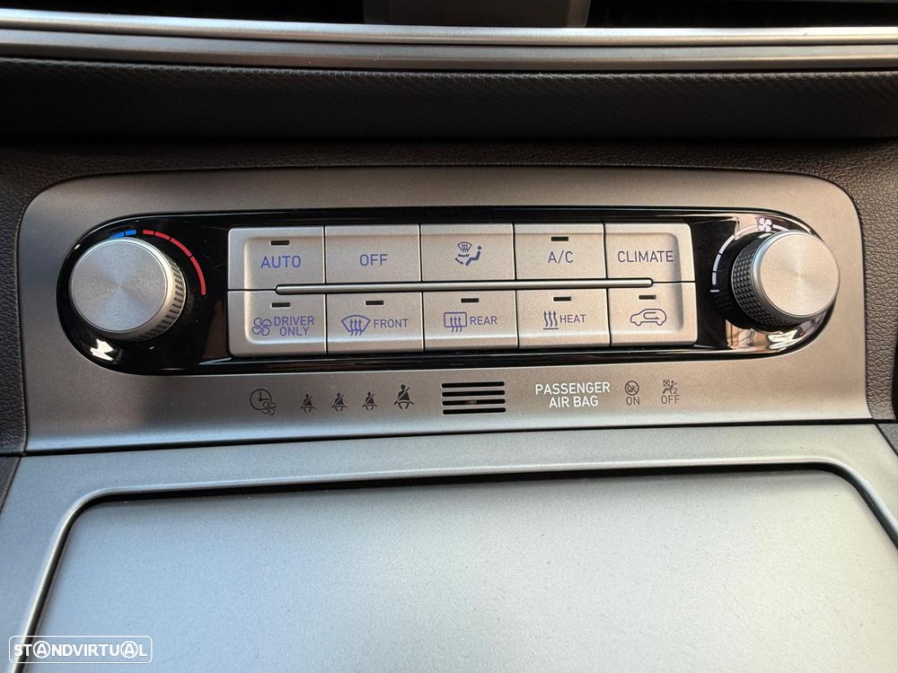 Hyundai Kauai Premium - 26