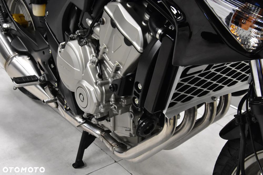Honda CBF - 28
