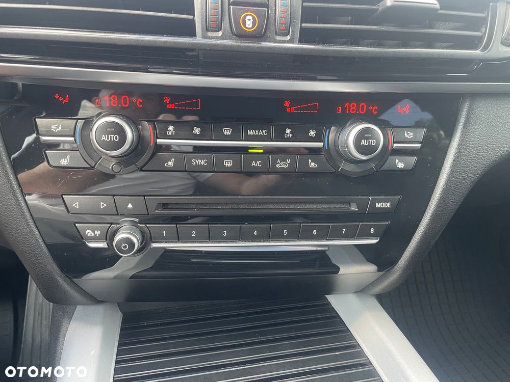 BMW X5 xDrive30d Sport-Aut - 13