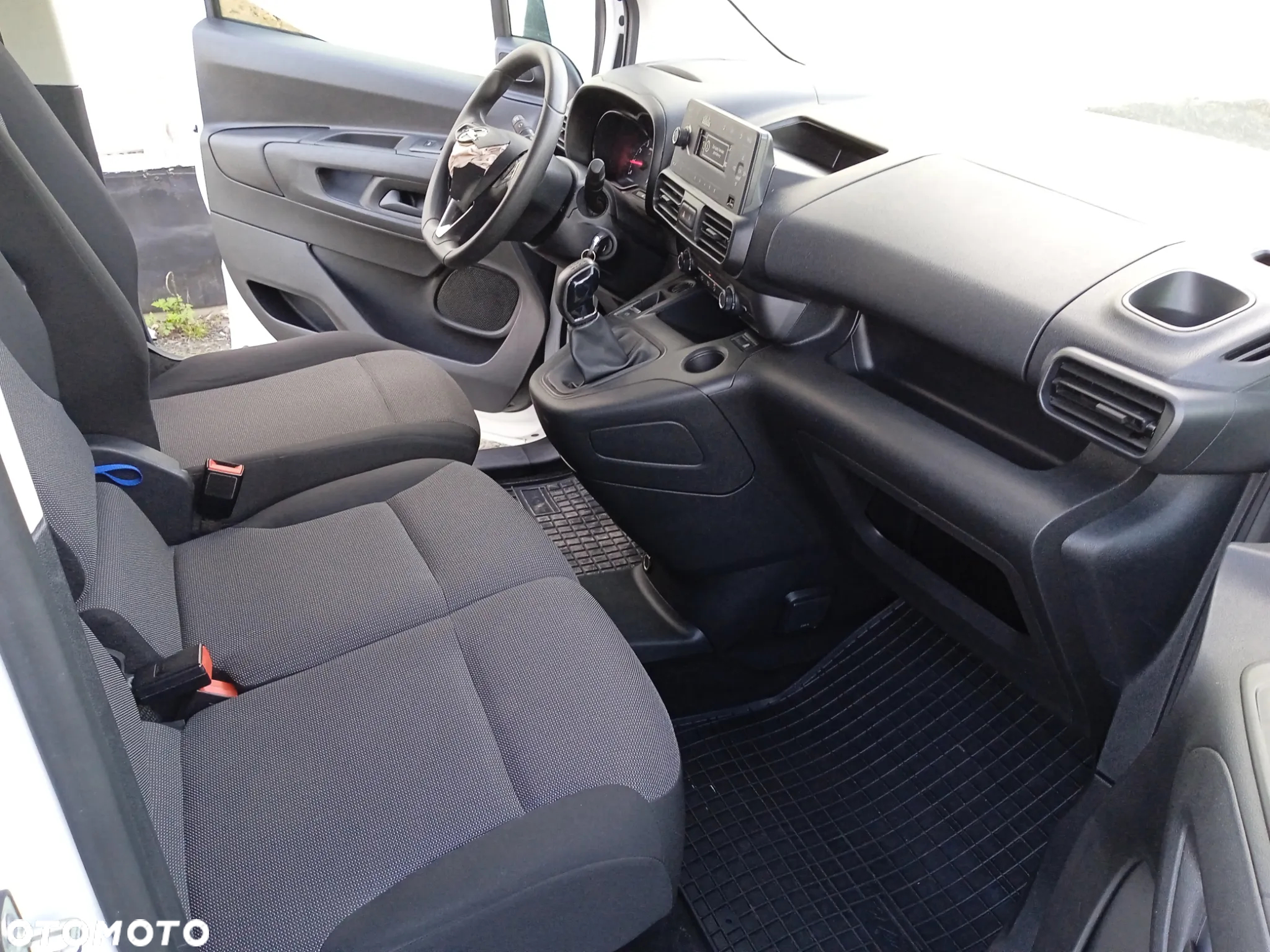 Opel Combo - 10
