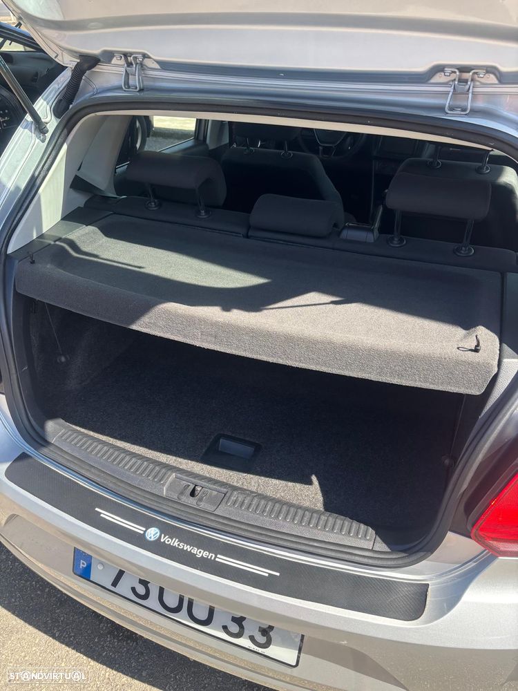 VW Polo 1.4 TDi BlueMotion - 11