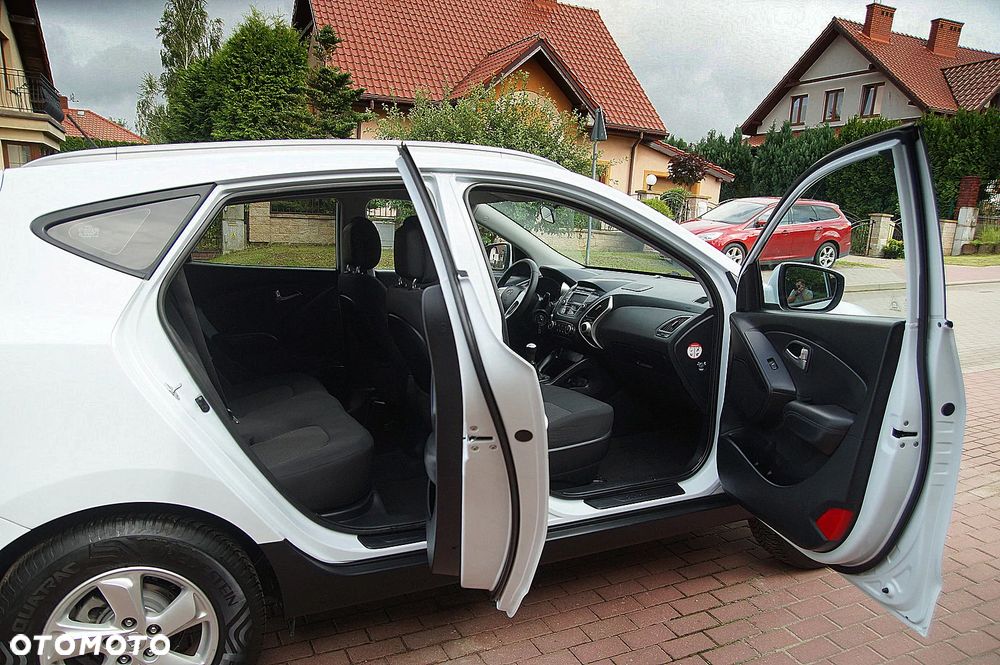 Hyundai ix35 2.0 2WD Style - 17