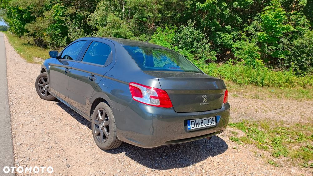 Peugeot 301 2013 photo 4