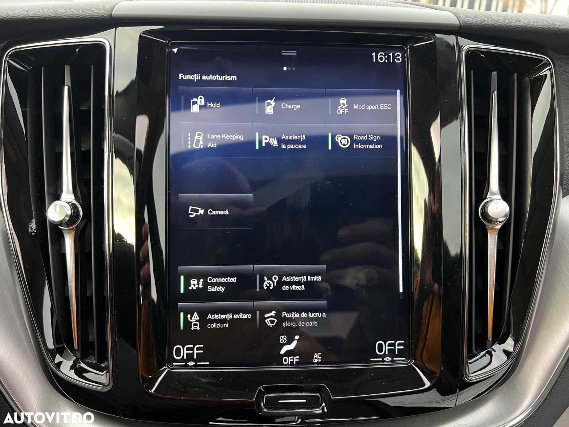 Volvo XC 60 T8 Twin Engine AWD Momentum - 20