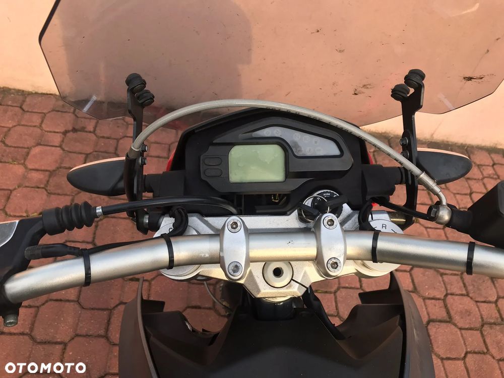 BMW G - 7