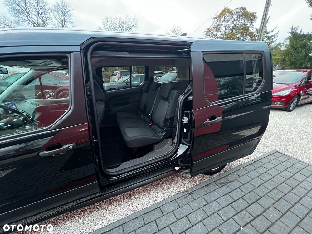 Ford Tourneo Connect - 17