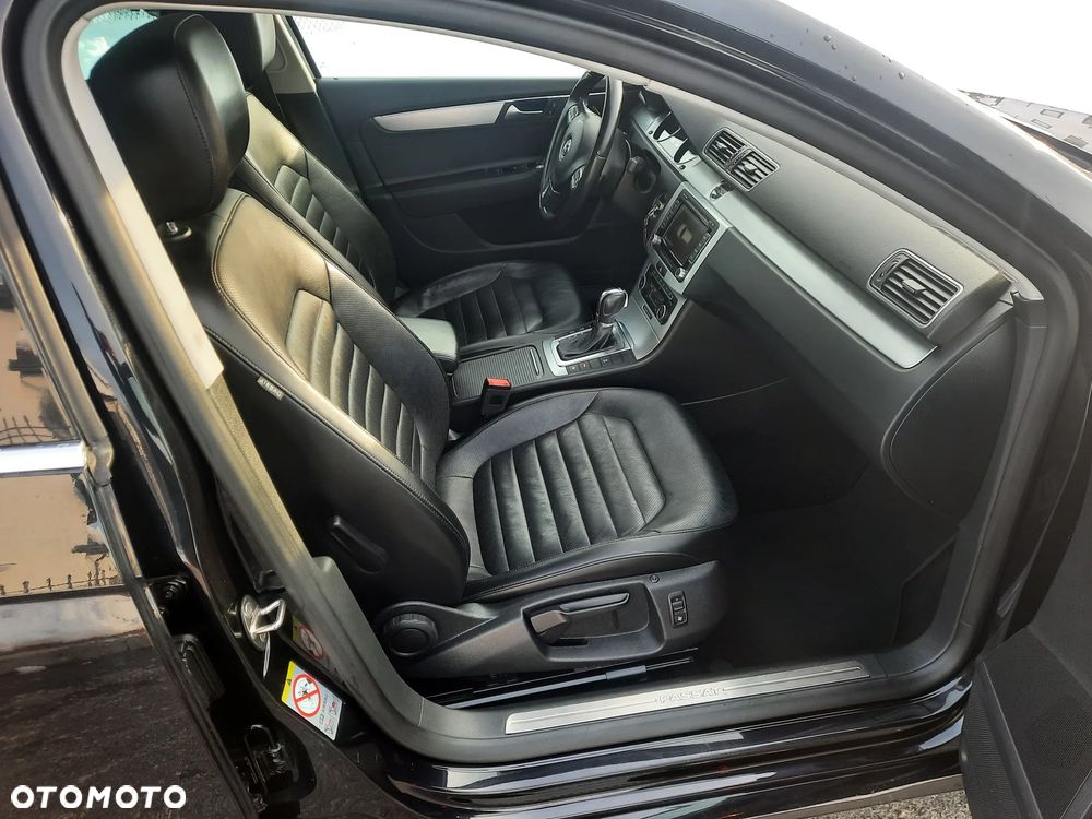 Volkswagen Passat 2.0 TDI DSG BlueMotion Technology Highline - 11