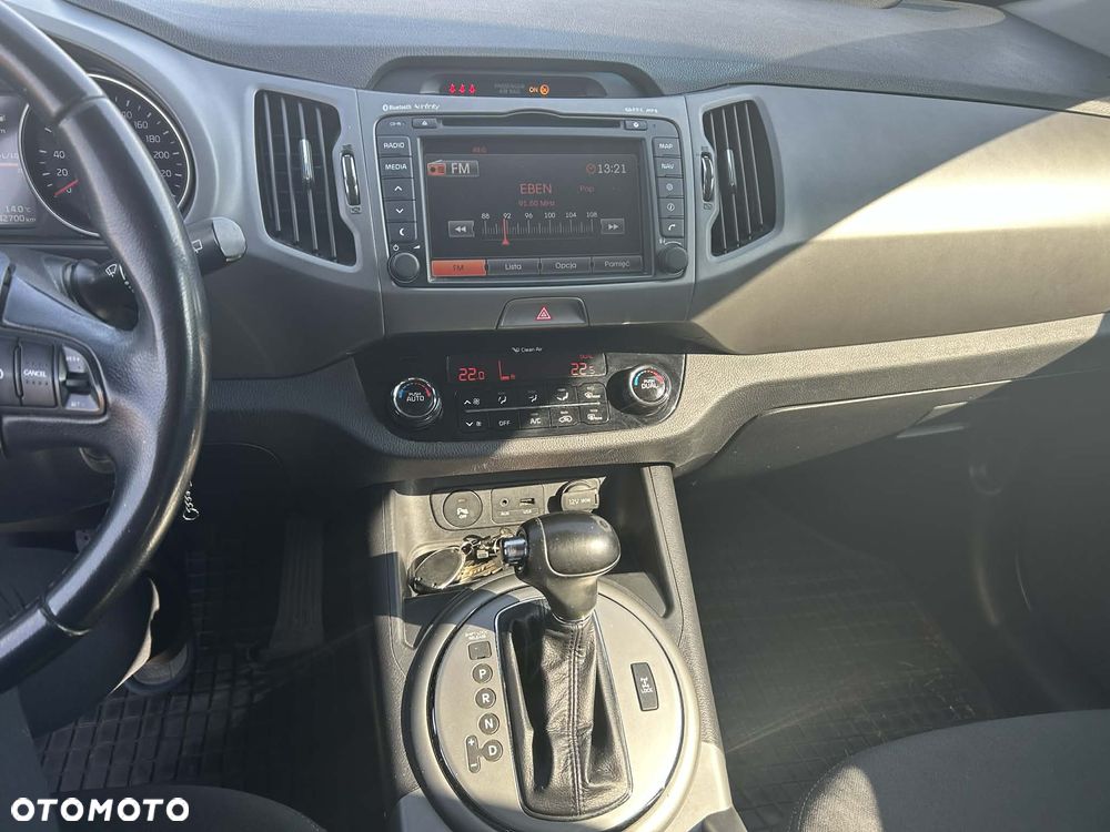 Kia Sportage 2.0 CRDI XL - 3