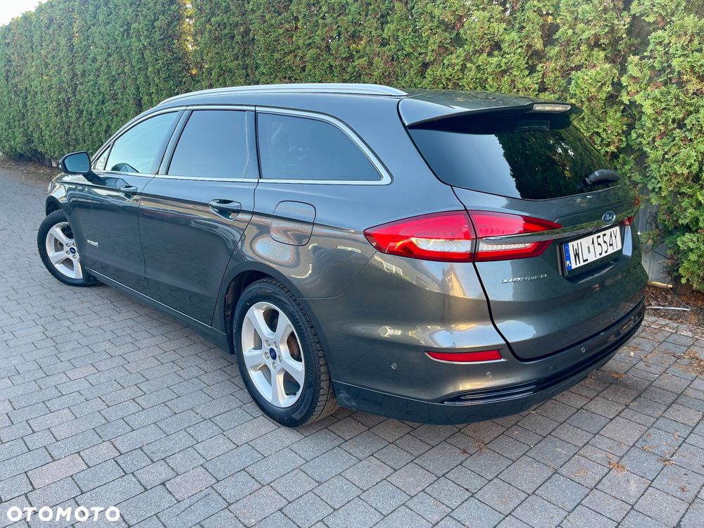 Ford Mondeo 2.0 Hybrid Titanium - 9