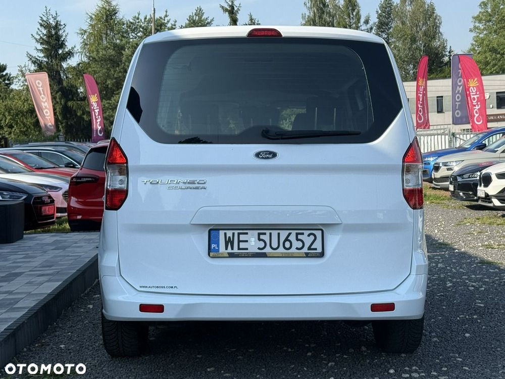 Ford Tourneo Courier - 7
