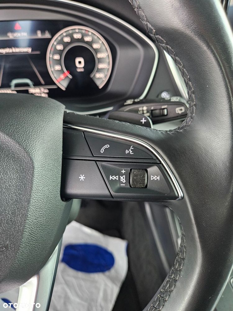 Audi Q5 Sportback - 16