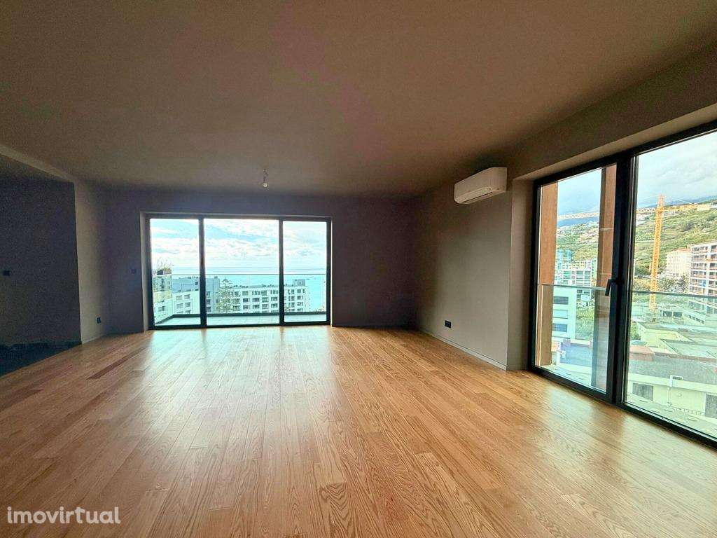 Apartamento T3 de Luxo no Varino 07 com Vista Mar – Funchal - Grande imagem: 4/22
