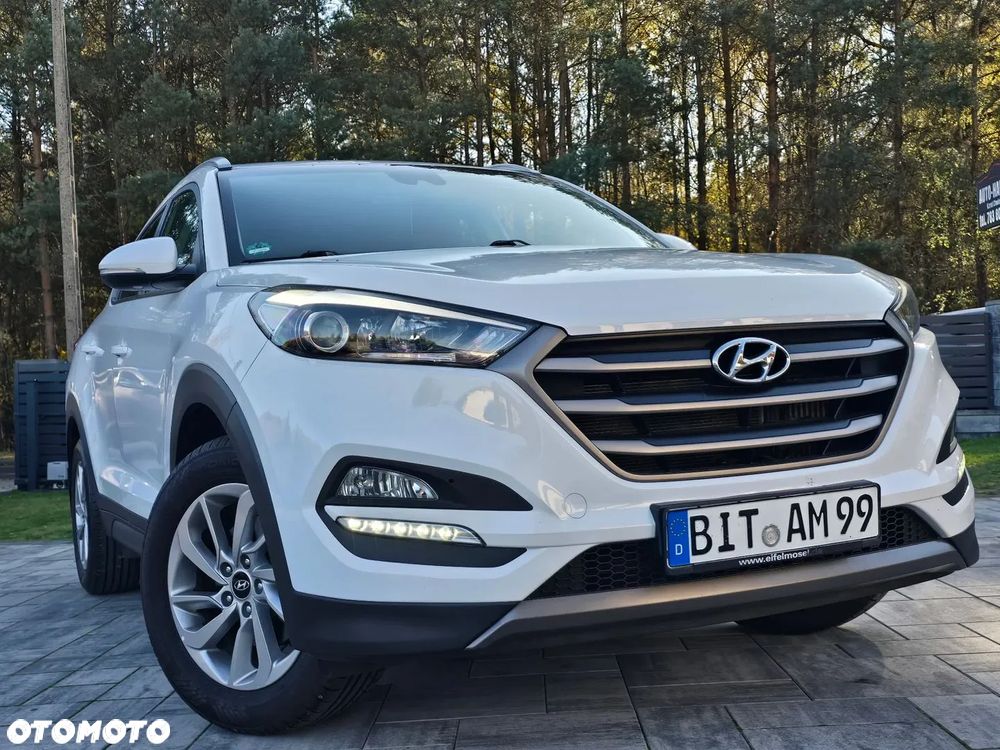 Hyundai Tucson 1.7 CRDI BlueDrive Style 2WD - 1