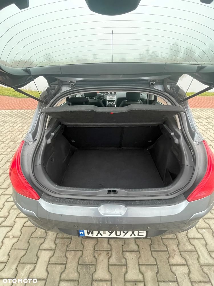 Peugeot 308 1.6 HDi Premium - 8