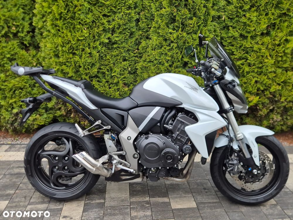 Honda CB - 2