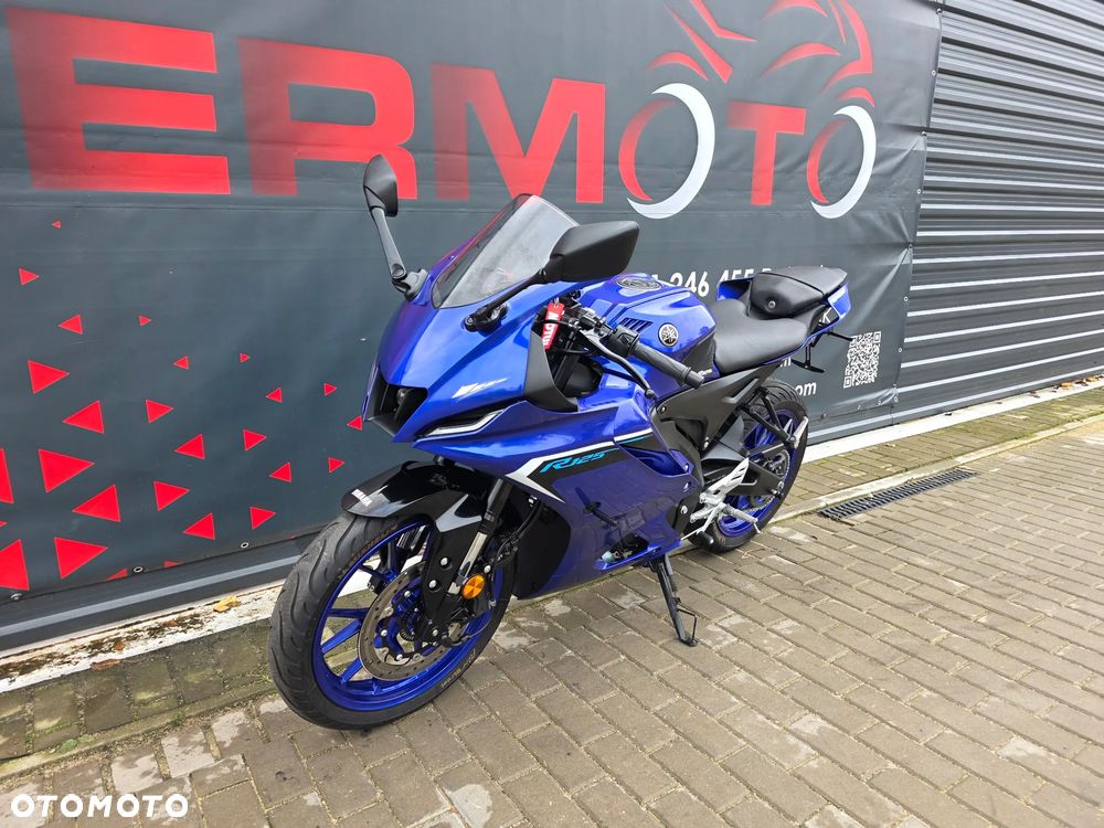 Yamaha YZF - 29