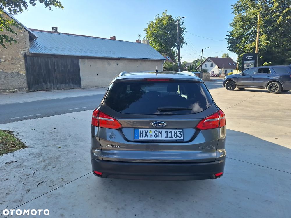 Ford Focus 1.5 TDCi Titanium - 17