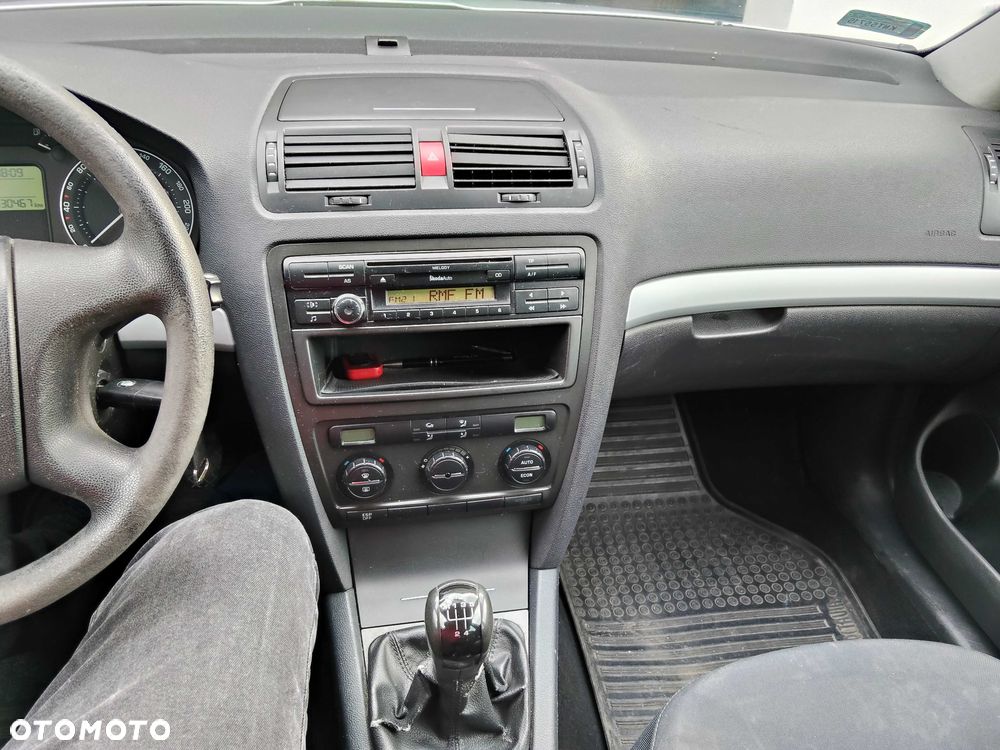 Skoda Octavia - 8