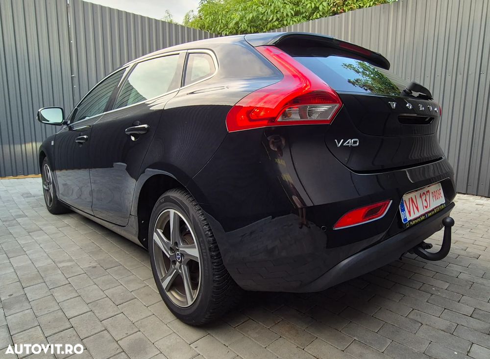 Volvo V40 D2 Ocean Race - 4
