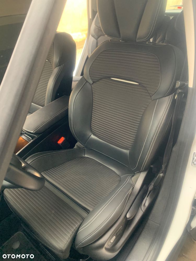 Renault Grand Scenic ENERGY TCe 130 INTENS - 7