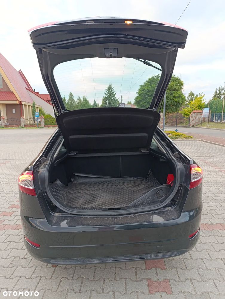 Ford Mondeo 1.6 Gold X Plus - 35