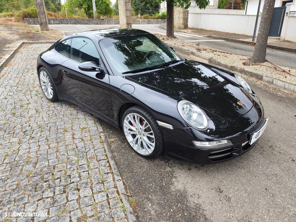 Porsche 911 (997) Carrera 4 S - 15