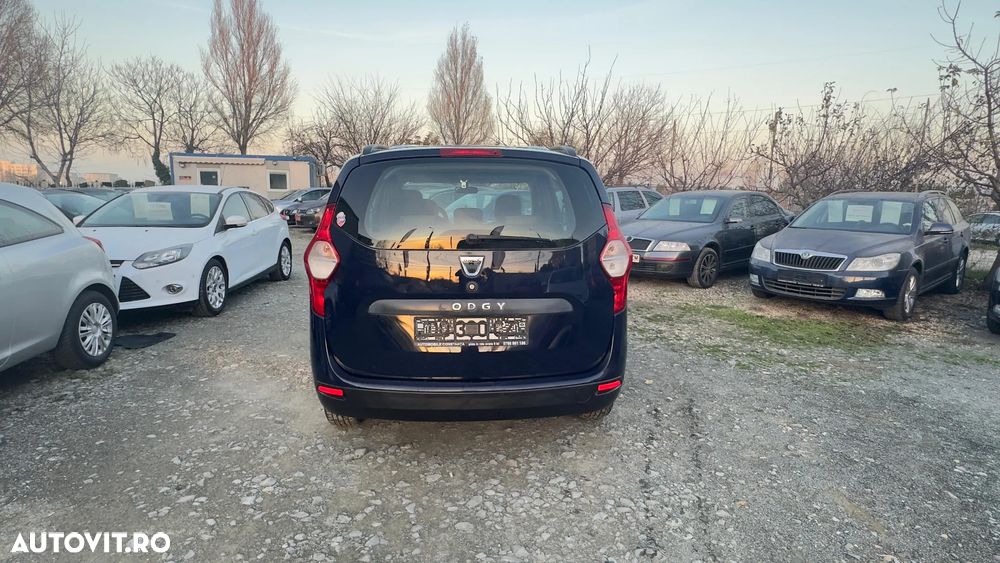 Dacia Lodgy - 12