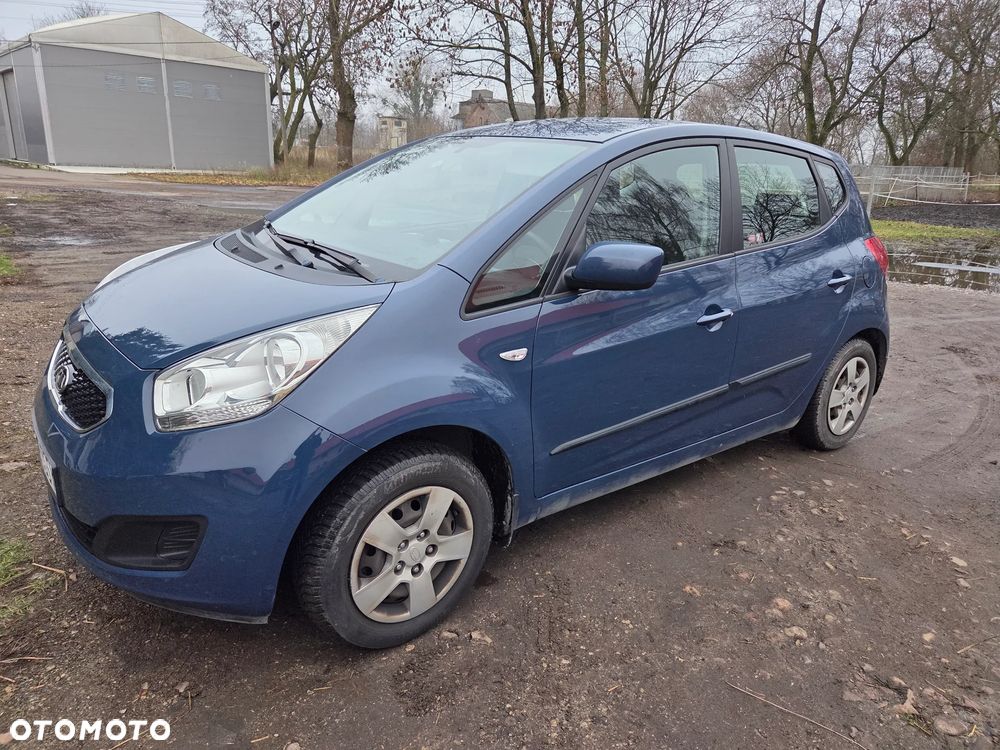 Kia Venga 1.4 M - 11