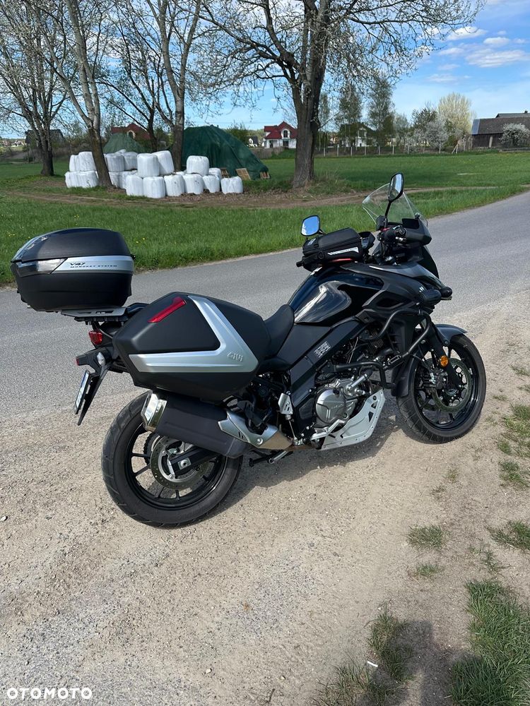 Suzuki V-STROM - 3