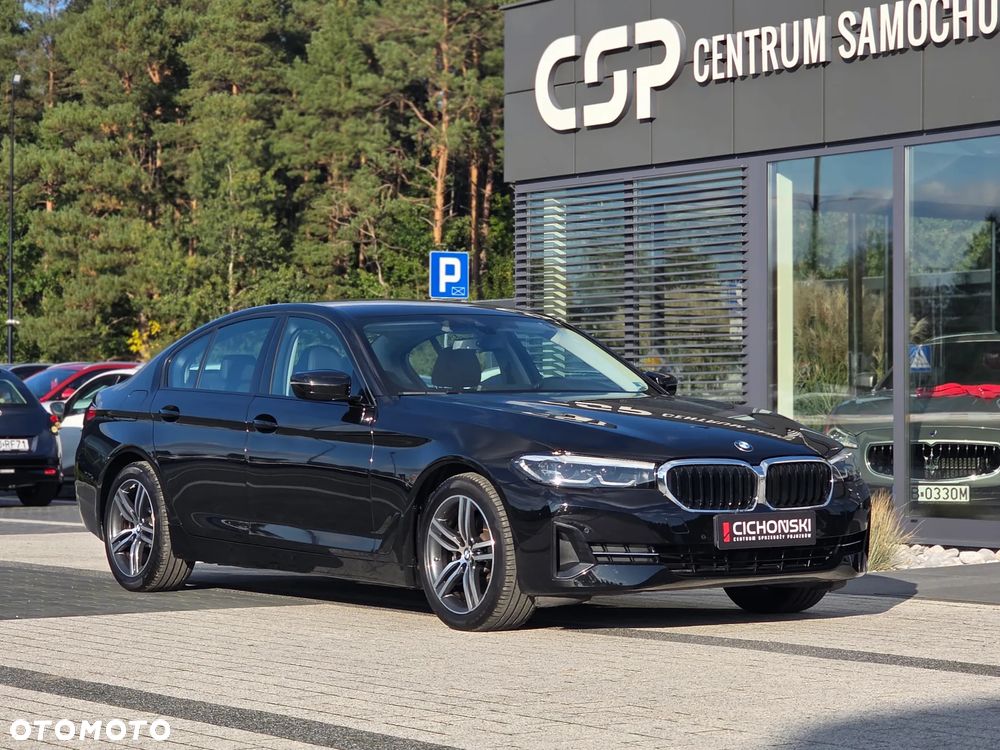 BMW Seria 5 520i GPF M Sport sport - 39
