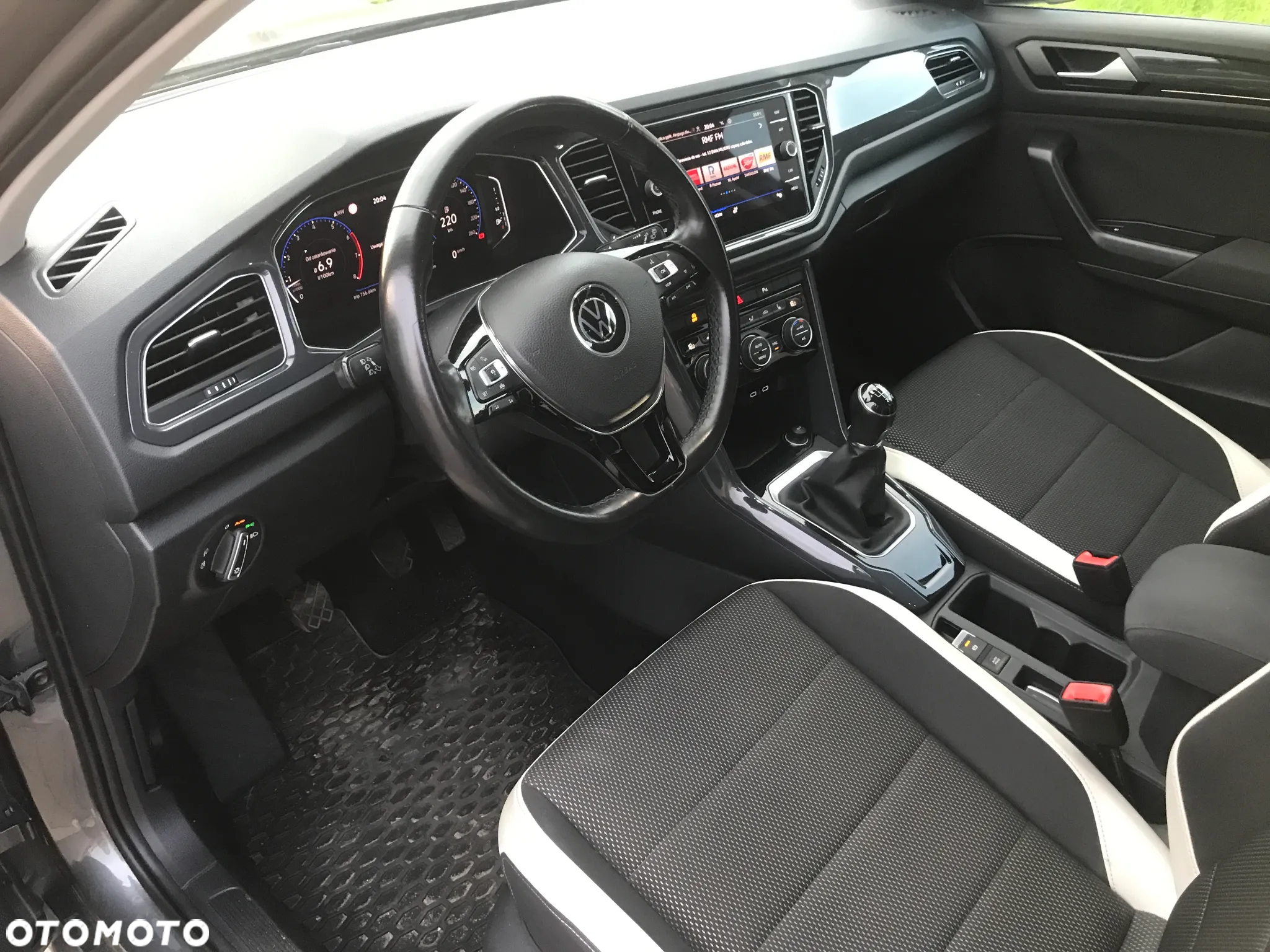 Volkswagen T-Roc 1.5 TSI ACT Premium - 11