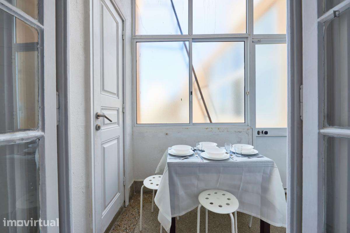 Quarto - localizado em Entrecampos Lisbon - Grande imagem: 4/35
