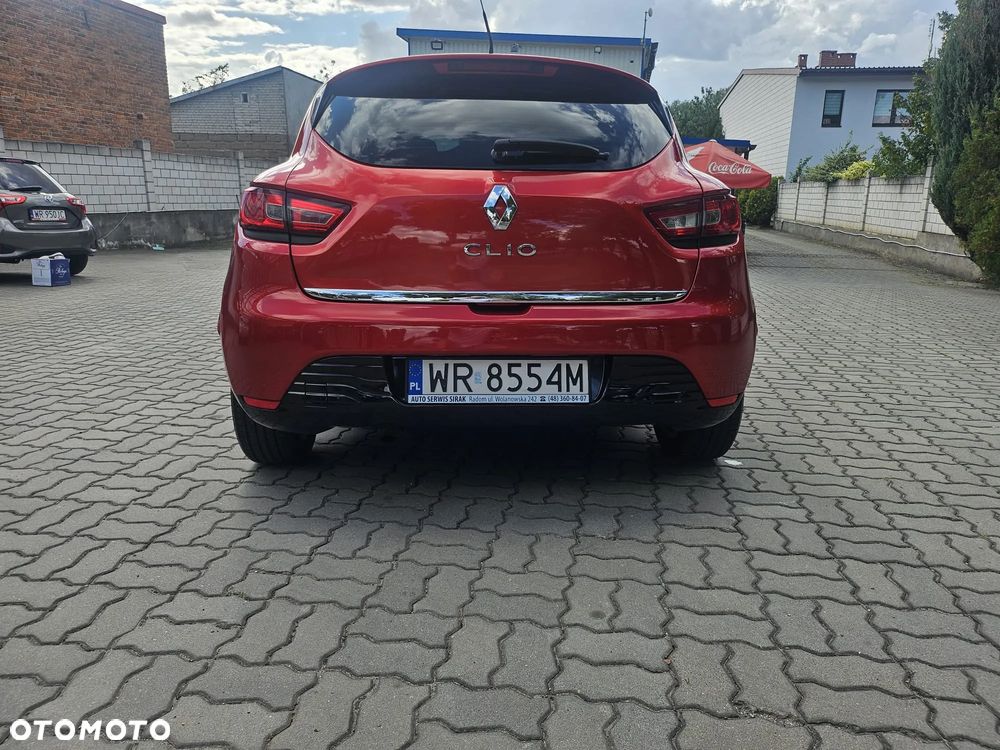 Renault Clio 1.2 16V Expression - 8