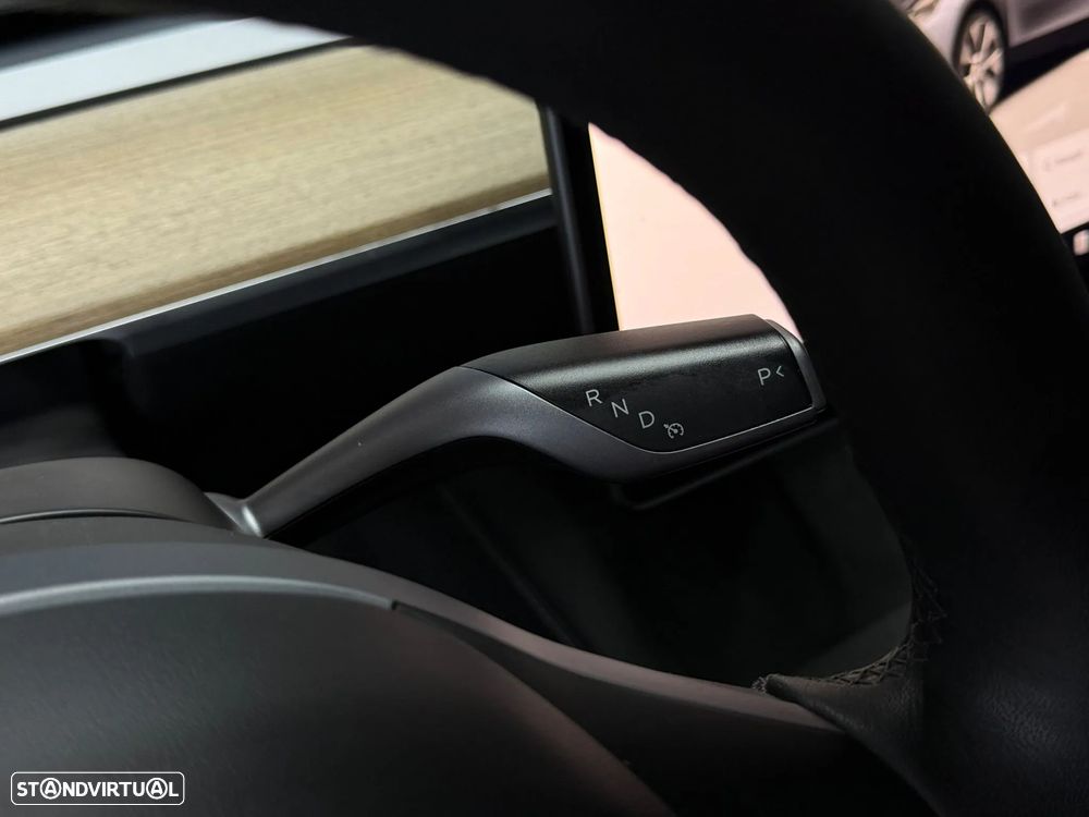 Tesla Model Y Performance Tração Integral - 8