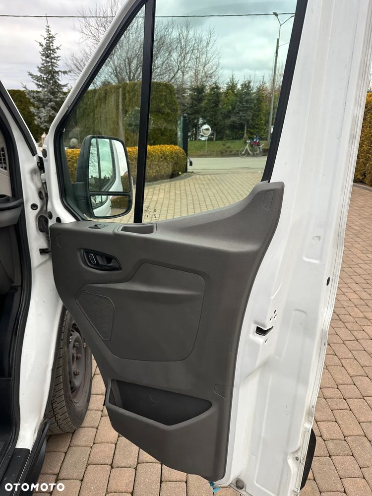 Ford transit - 13